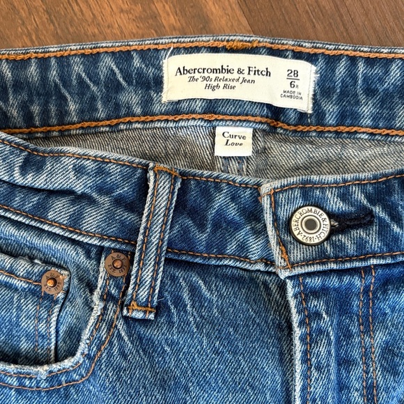 90s relaxed high rise jean - Picture 3 of 10